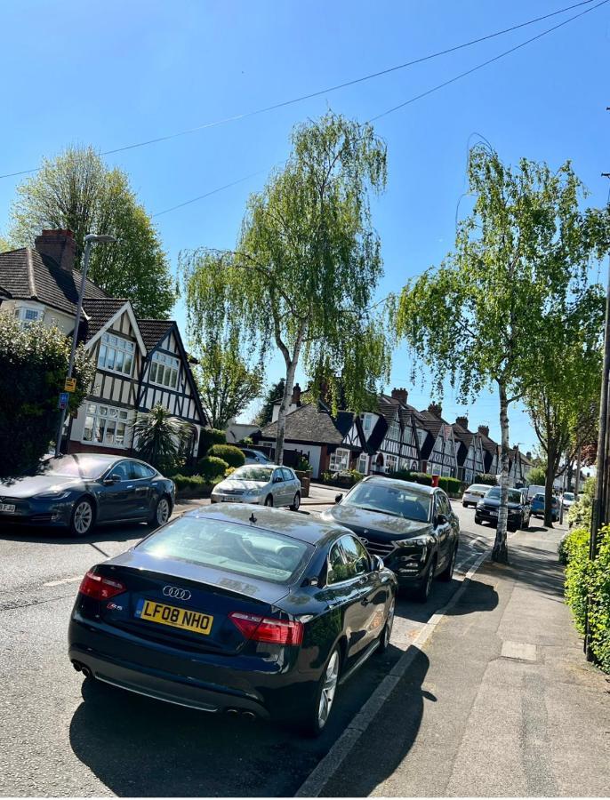 Beddington Park Lodge East ウォリントン エクステリア 写真