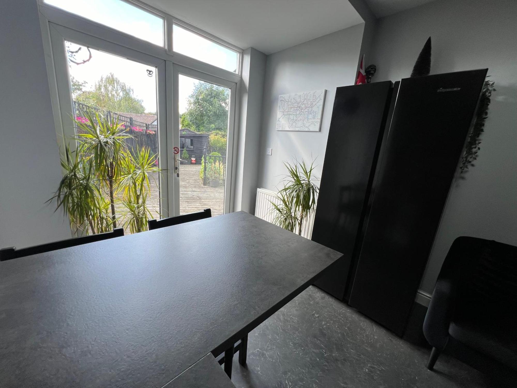 Beddington Park Lodge East ウォリントン エクステリア 写真